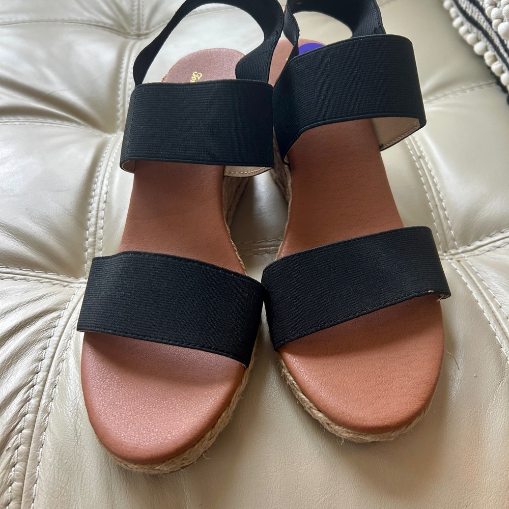 Tommy Bahama Black Elastic Espadrille Wedge Sandals - Picture 2 of 6